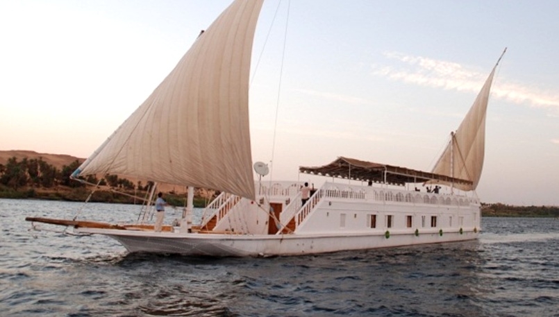 Amoura Dahabiya Nile Cruise