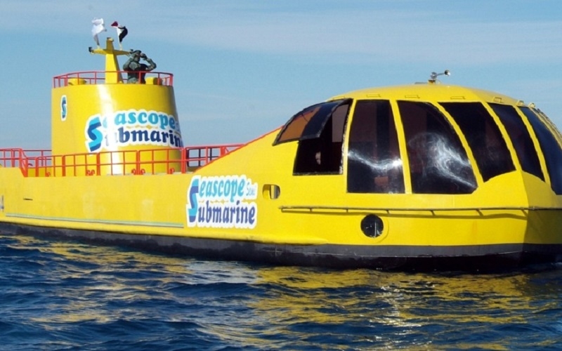 Semi Submarine Tours from El Gouna