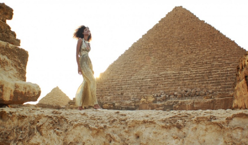 Pyramids new years vacation