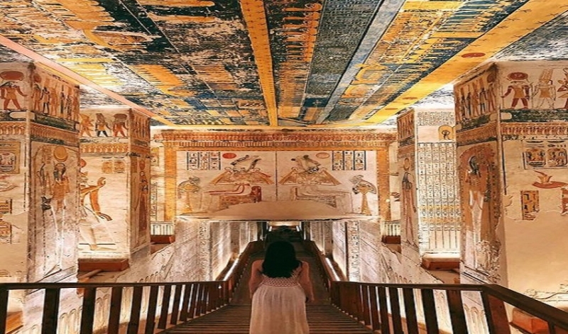 Egypt and Pyramid Group Tour Packages 