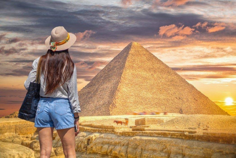 Pyramids tour from port Pyramids tour from port